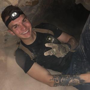 Meet your Posher, Brandon